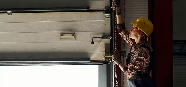 Addressing Common Garage Door Stoppage Issues in Compton, CA